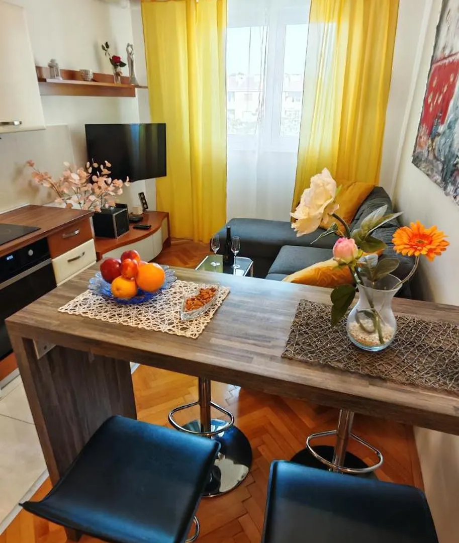 Apartman Nenad Пула
